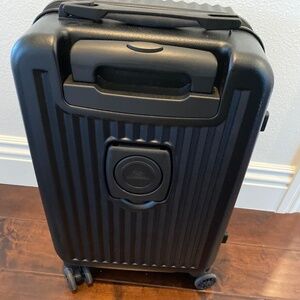 TriForce 21” Hardside Carry-On Luggage